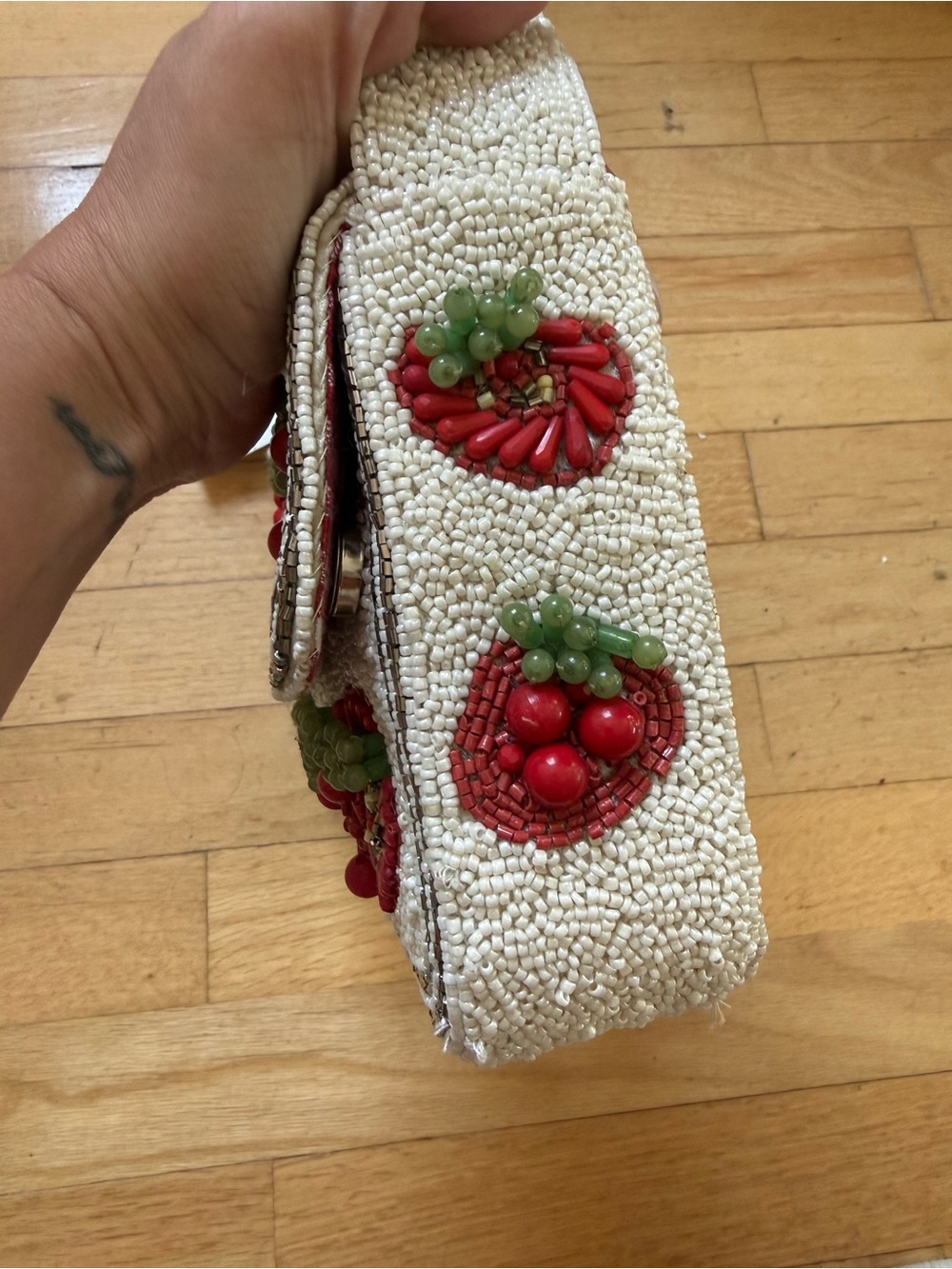 Viral Beaded Bag Tomatoes - TikTok Trend - rare find!!! - Picture 8 of 8